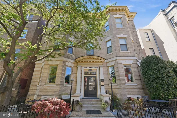 $2,350 | 1740 18th Street Northwest, Unit T2, Washington, DC 20009