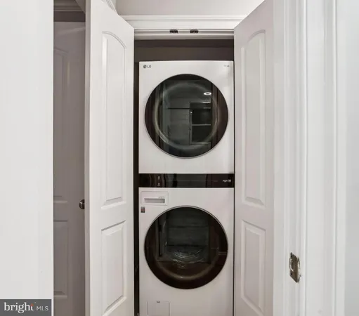 $2,350 | 1740 18th Street Northwest, Unit T2, Washington, DC 20009