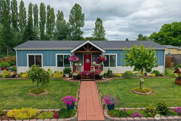 $375,000 | 620 South 1st Street, Pe Ell, WA 98572