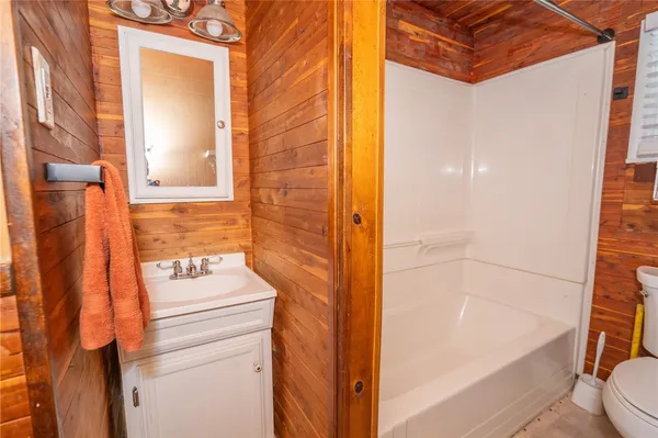 $265,000 | 68 Ln 5, Warwick, RI 02888