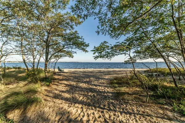 $265,000 | 68 Ln 5, Warwick, RI 02888