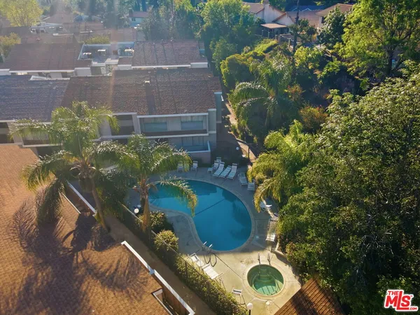 $599,999 | 13091 Hubbard Street, Unit 5, Sylmar, CA 91342