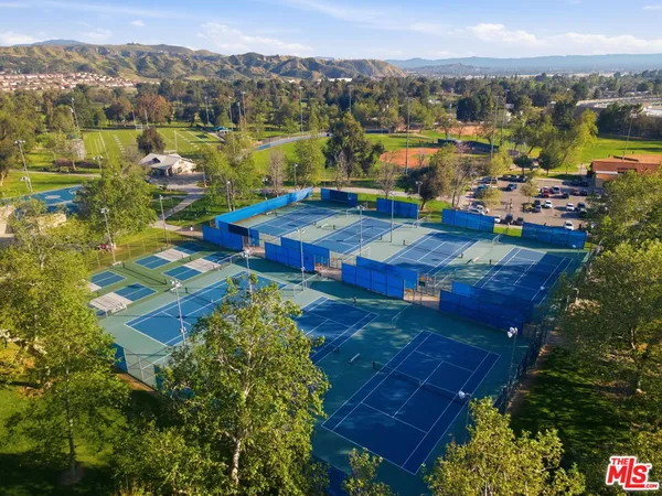 $599,999 | 13091 Hubbard Street, Unit 5, Sylmar, CA 91342