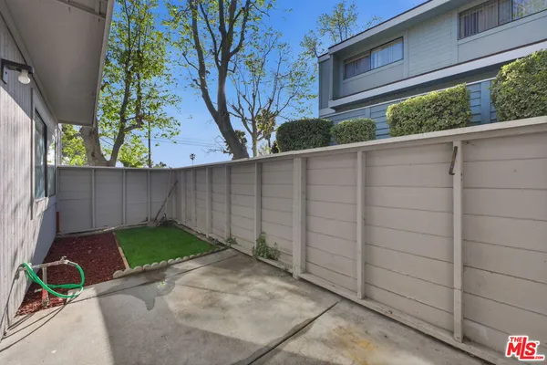 $599,999 | 13091 Hubbard Street, Unit 5, Sylmar, CA 91342