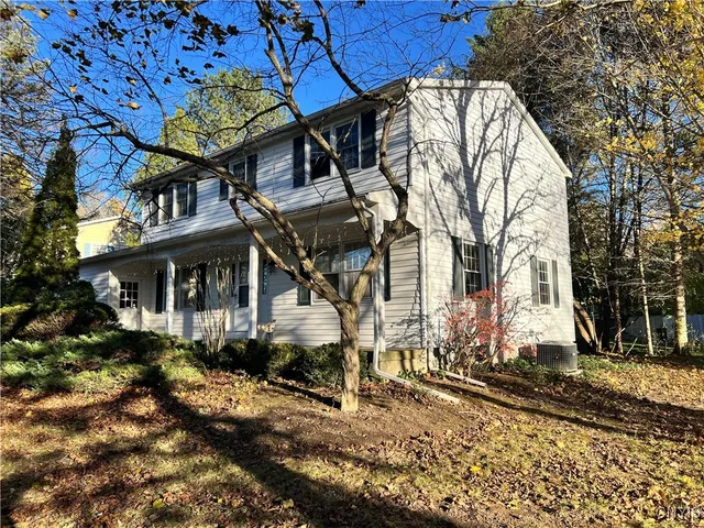 $414,900 | 8190 Old Sunridge Drive, Manlius, NY 13104