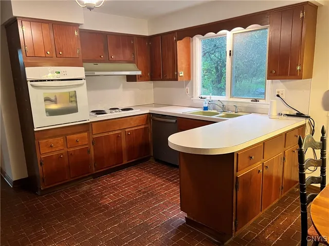 $414,900 | 8190 Old Sunridge Drive, Manlius, NY 13104