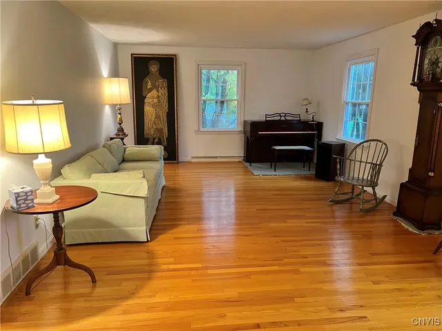 $414,900 | 8190 Old Sunridge Drive, Manlius, NY 13104