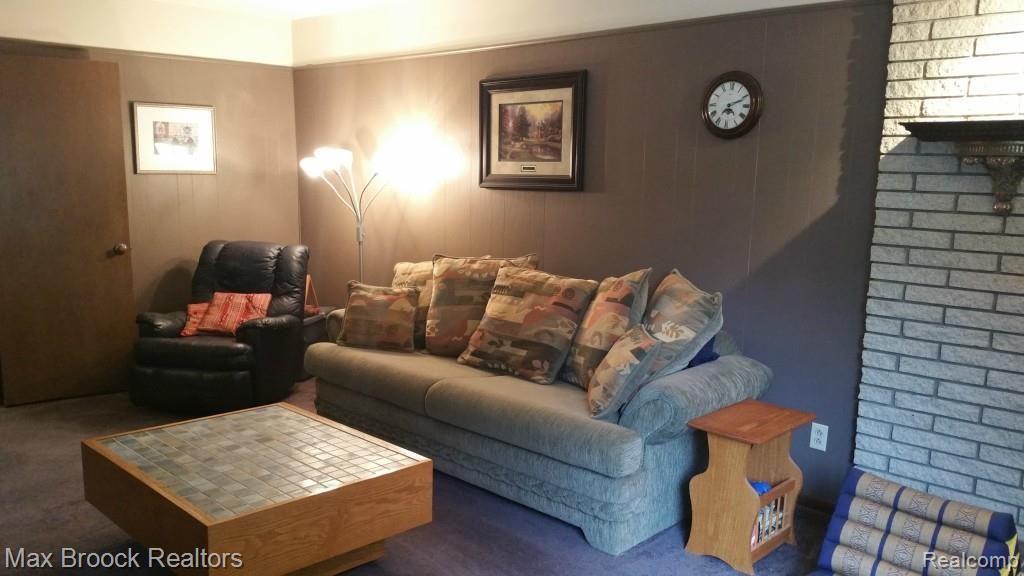 734 Lynndale Drive Rochester Hills, MI 48309 - Photo 28 of 37