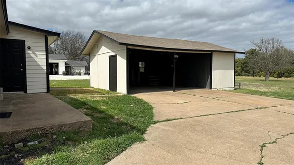 $1,400 | 3411 Pewitt Drive, Unit 3413, Waco, TX 76706