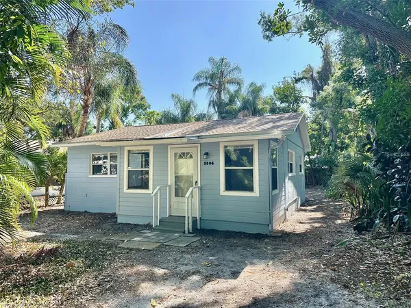 $1,800 | 2506 54th Street South, Gulfport, FL 33707