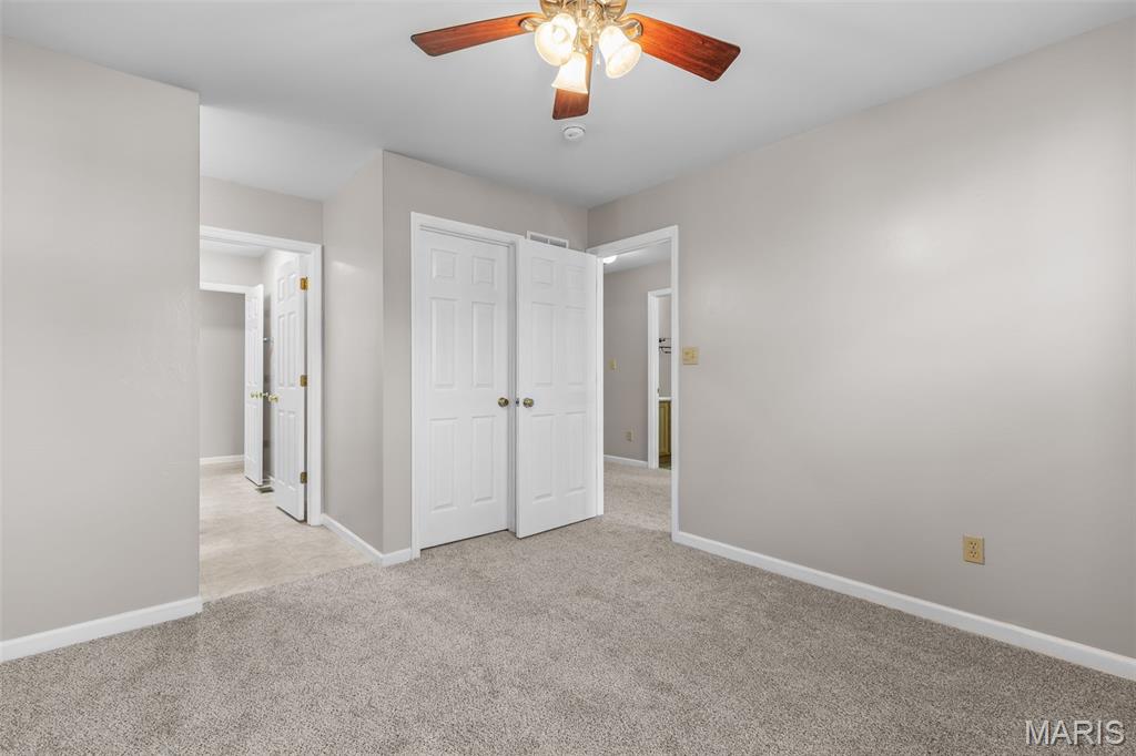 200 Romaine Spring View Fenton, MO 63026 - Photo 32 of 75
