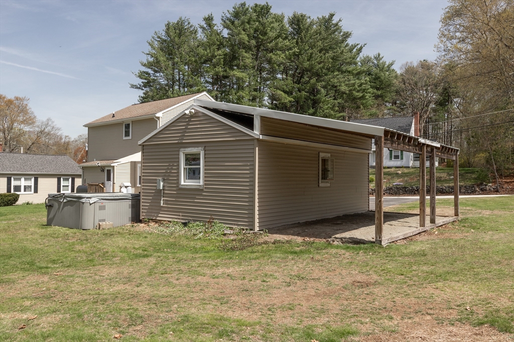23 Martin Douglas, MA 01516 - Photo 6 of 30