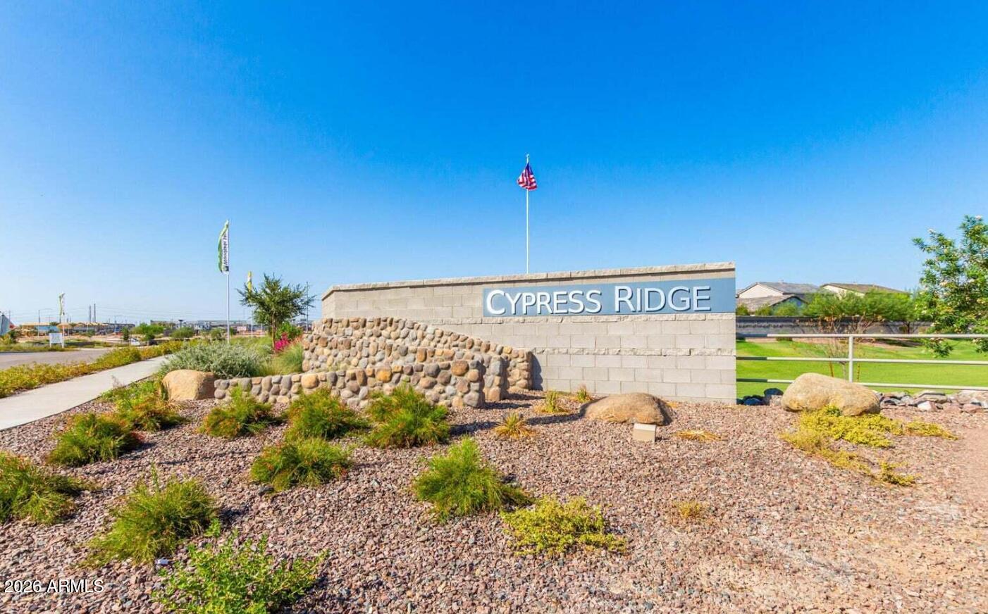 5740 West Raymond Street Phoenix, AZ 85043 - Photo 32 of 41 a view of a street with a building in the background