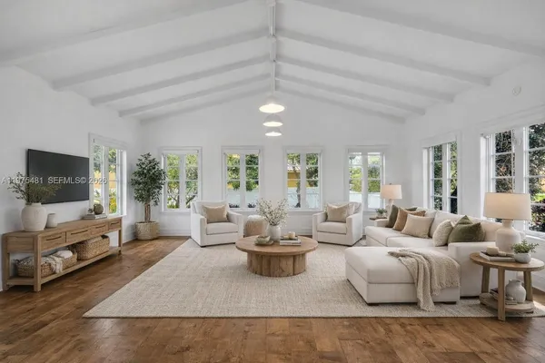 $15,000 | 113 Northeast 101st Street, Miami Shores, FL 33138