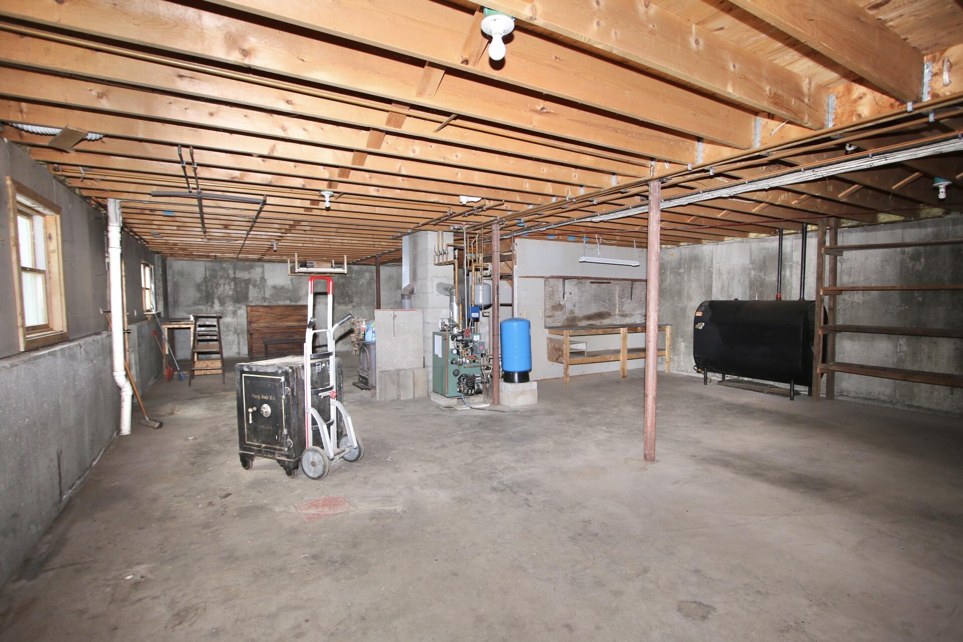 703 Pushaw Road Bangor, ME 04401 - Photo 31 of 46 IMG_7523