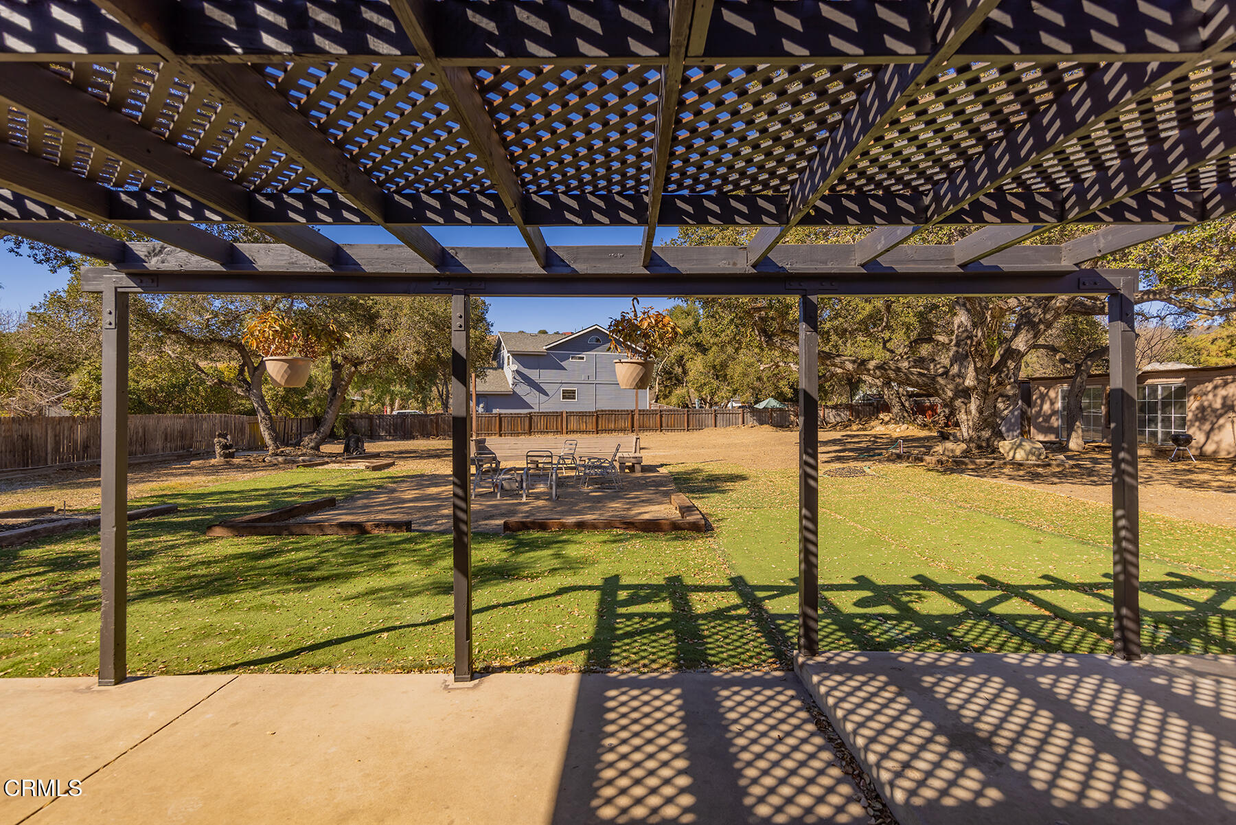 165 Burnham Road Oak View, CA 93022 - Photo 9 of 58 a view of a balcony