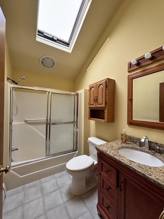 28 Nonquit Street, Unit A Worcester, MA 01604 - Photo 10 of 29