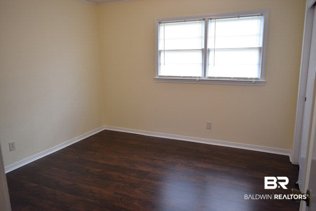 10 Edinborough Avenue Chickasaw, AL 36611 - Photo 3 of 14