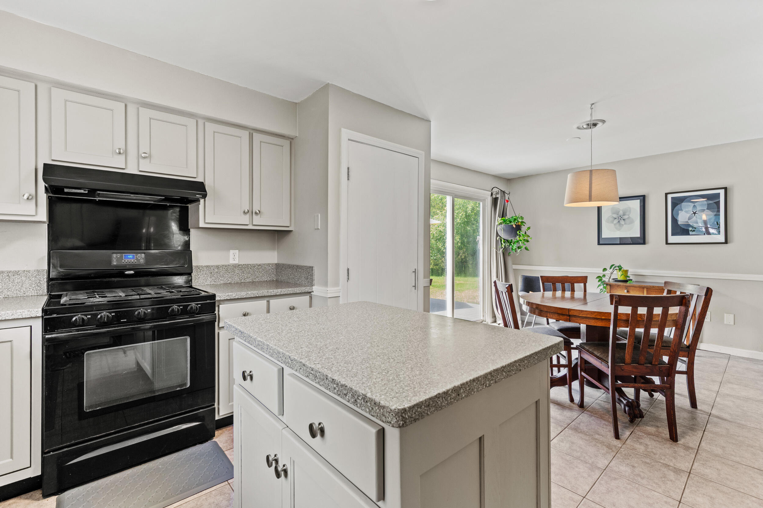 338 Royal Road Pownal, ME 04069 - Photo 4 of 36 338 royal rd, north yarmouth_005