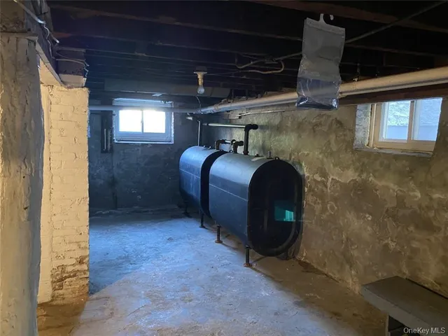 a car parked in front of a building