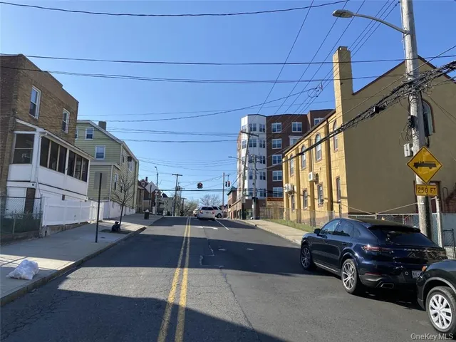 $959,021 | 194 Webster Avenue, New Rochelle, NY 10801