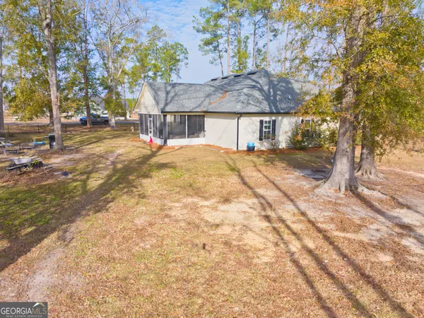 $475,000 | 11 WALTON Way Drive, Nashville, GA 31639
