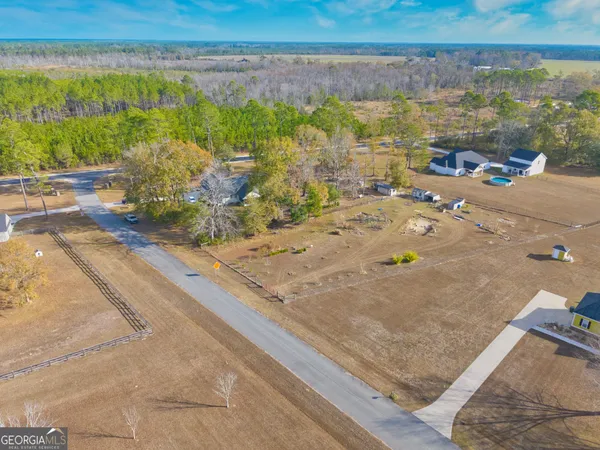 $475,000 | 11 WALTON Way Drive, Nashville, GA 31639