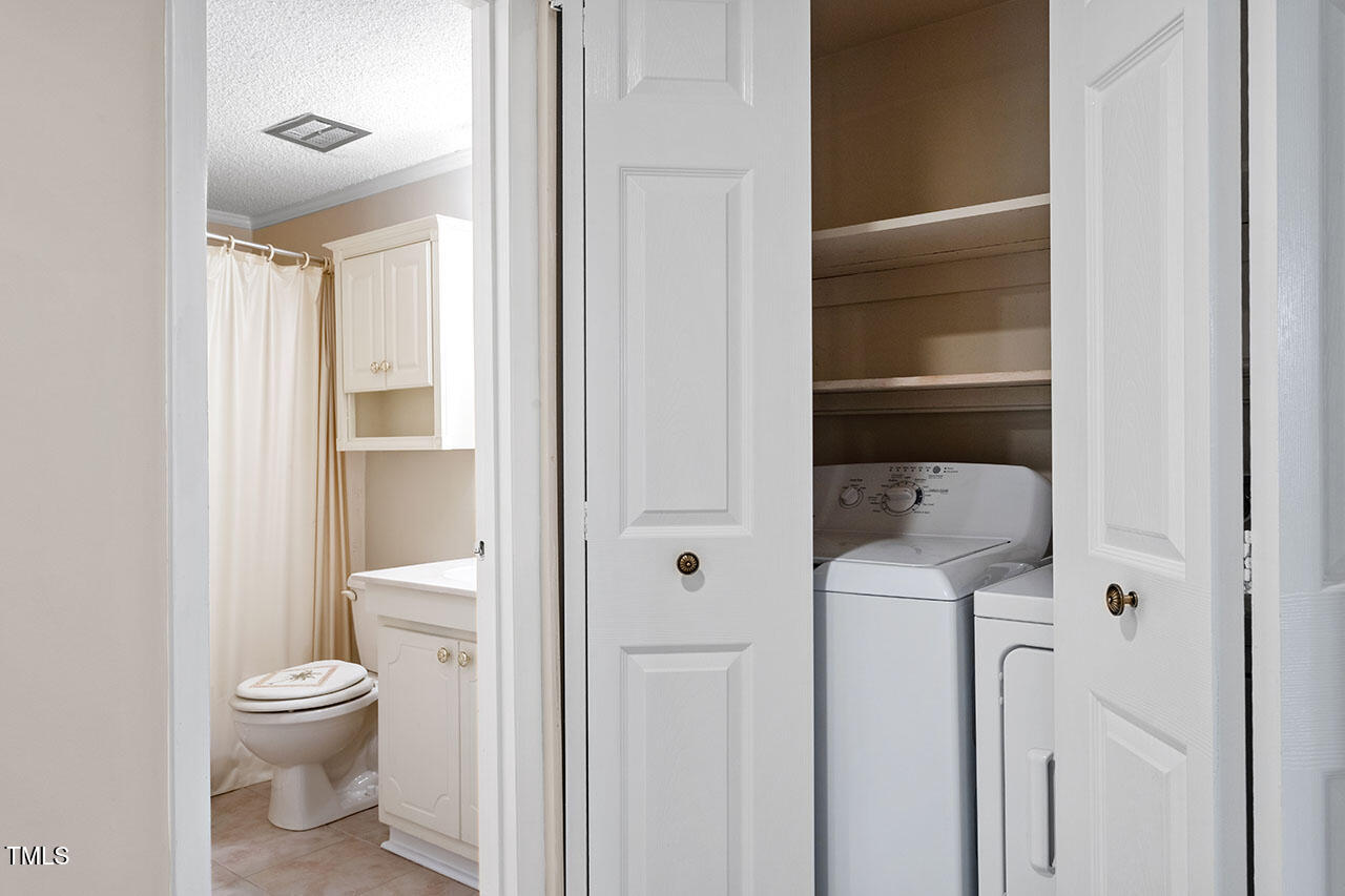 4715 Edwards Mill Road, Unit B Raleigh, NC 27612 - Photo 17 of 26 4715 Edwards Mill Road_22