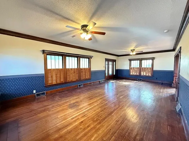 $150,000 | 400 South Main Street, El Dorado Springs, MO 64744