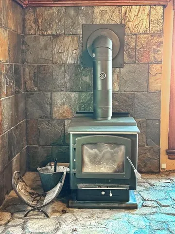 $150,000 | 400 South Main Street, El Dorado Springs, MO 64744