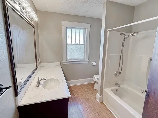 $150,000 | 400 South Main Street, El Dorado Springs, MO 64744