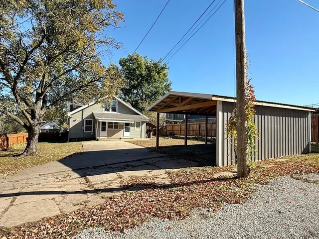 $150,000 | 400 South Main Street, El Dorado Springs, MO 64744