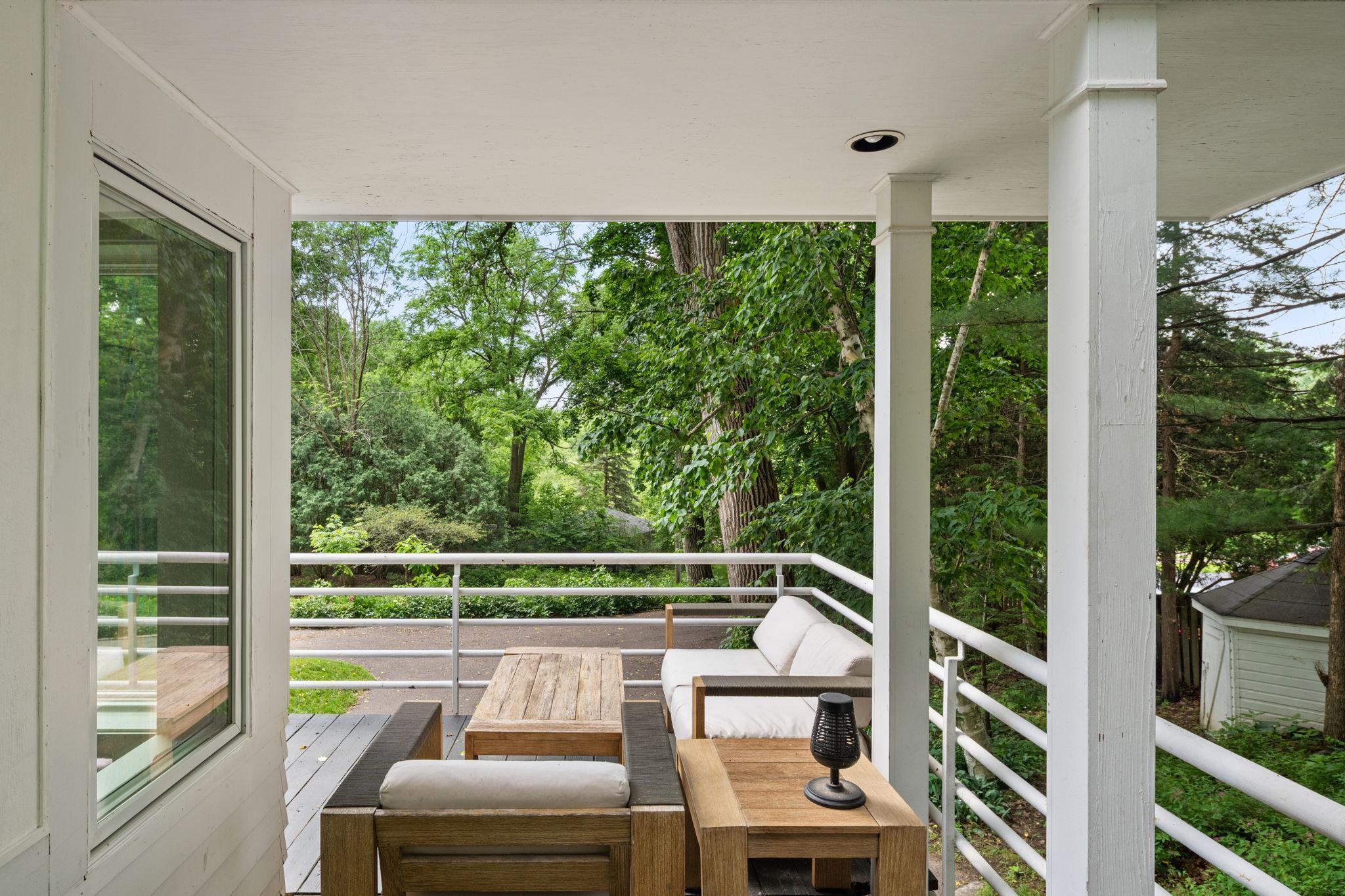 5521 Highland Road Minnetonka, MN 55345 - Photo 4 of 83 Gallery Image 4