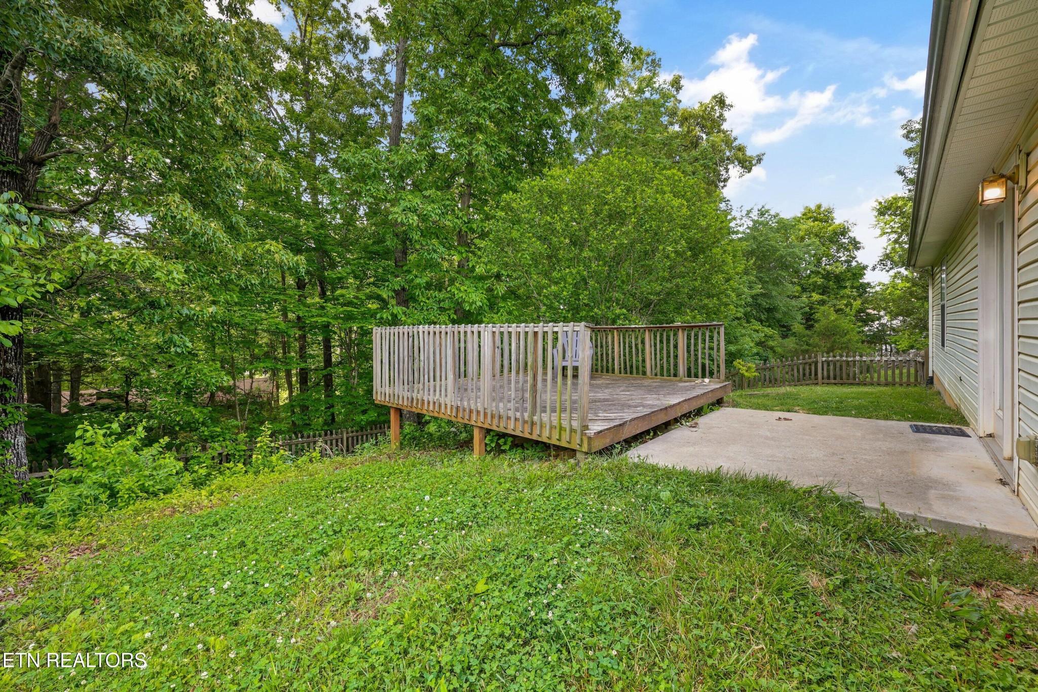 6626 Hugh Willis Road Powell, TN 37849 - Photo 20 of 26