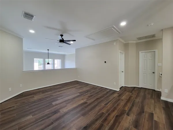 $2,650 | 11130 Celano Drive, Richmond, TX 77406