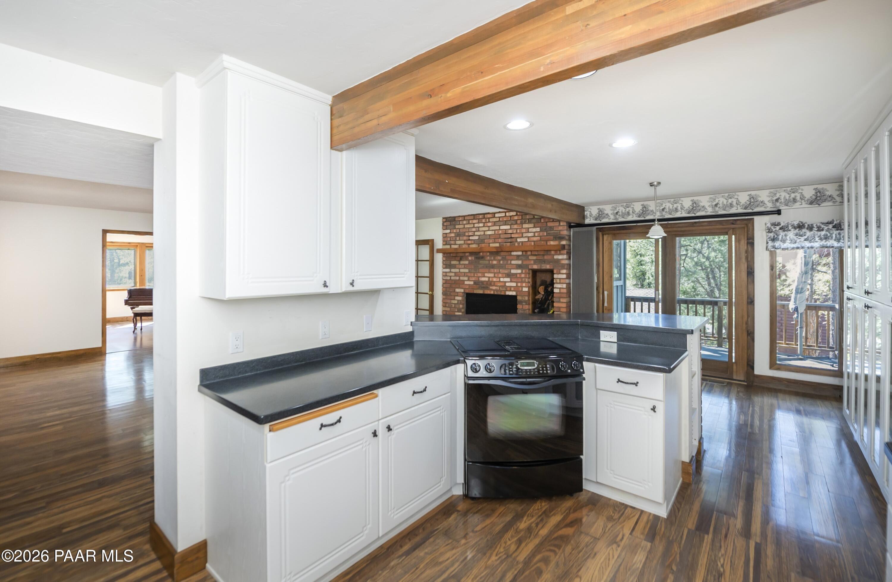 1106 East Timber Ridge Road Prescott, AZ 86303 - Photo 12 of 53 Kitchen