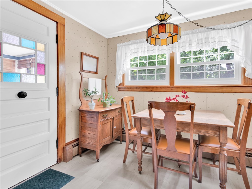 335 Eagle Peak Road Burrillville, RI 02859 - Photo 15 of 35 Sunroom/dining nook off the kitchen
