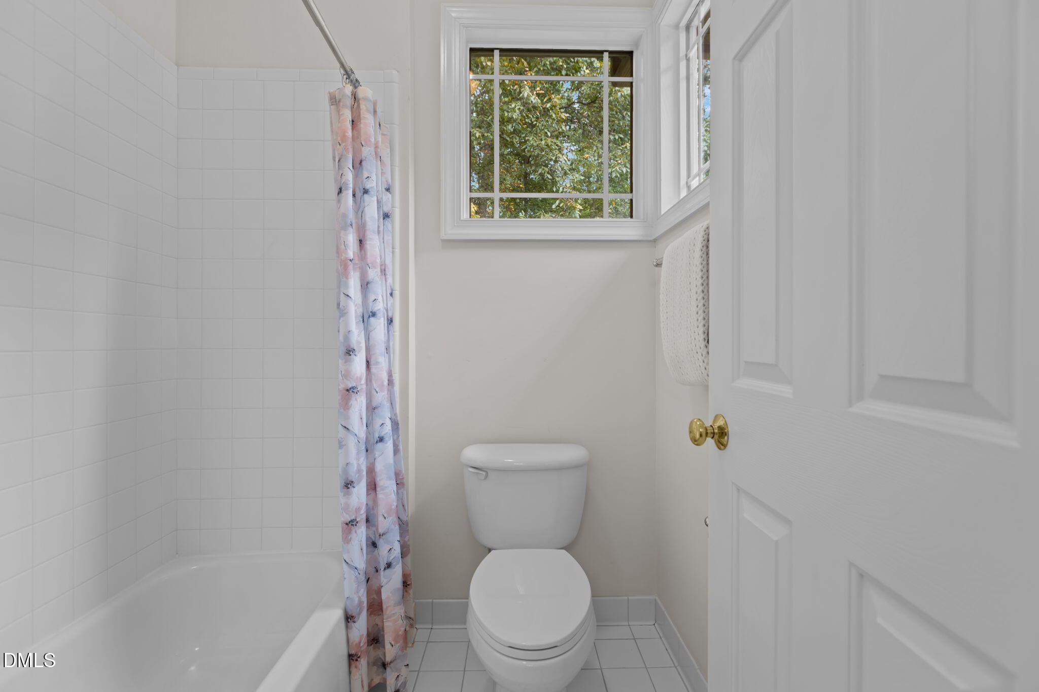4831 Crestmore Road, Unit 202 Raleigh, NC 27612 - Photo 20 of 45 21-web-or-mls-2N6A8729