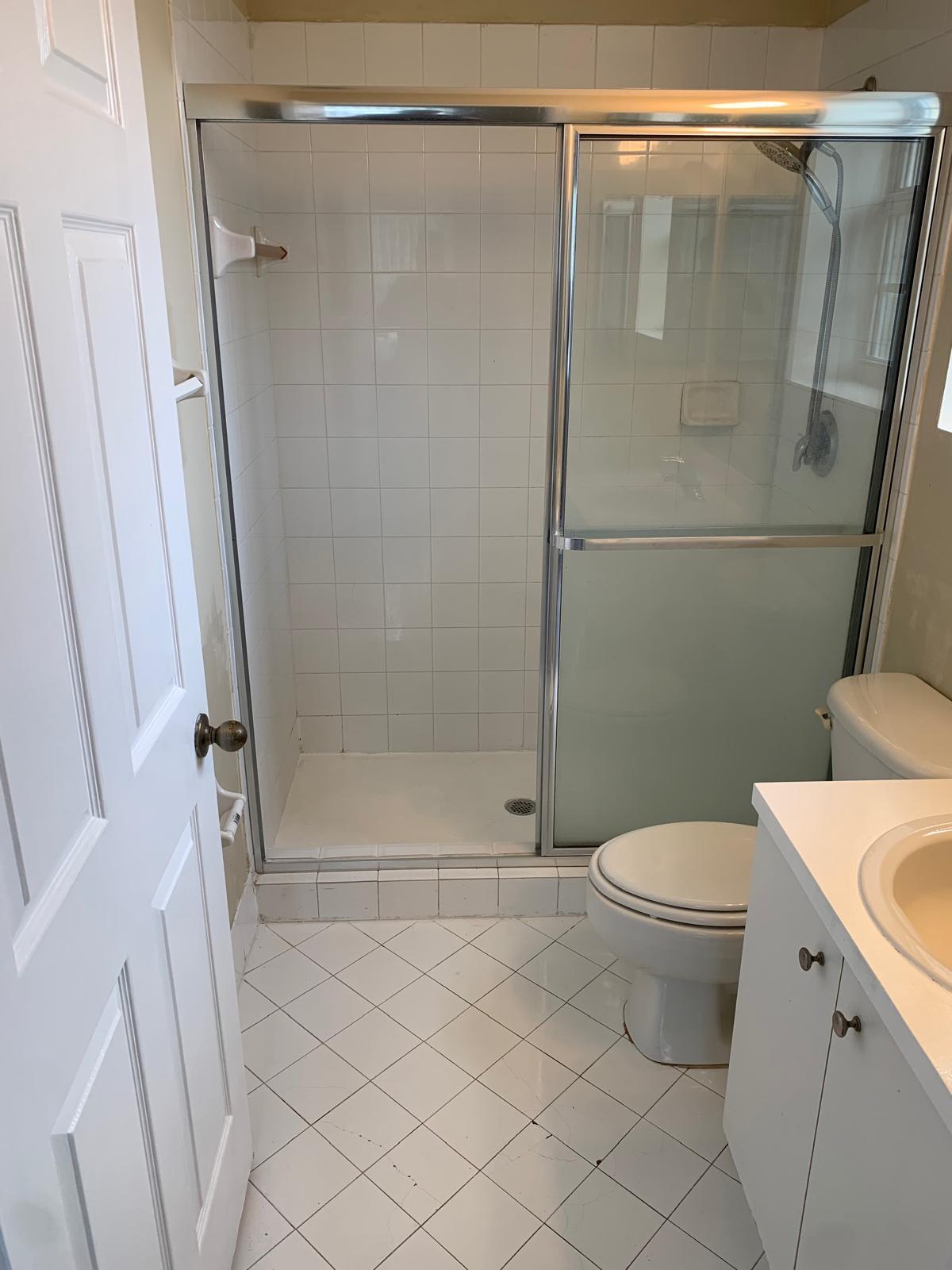 1570 Northeast 33rd Road, Unit 201 Homestead, FL 33033 - Photo 26 of 32 5