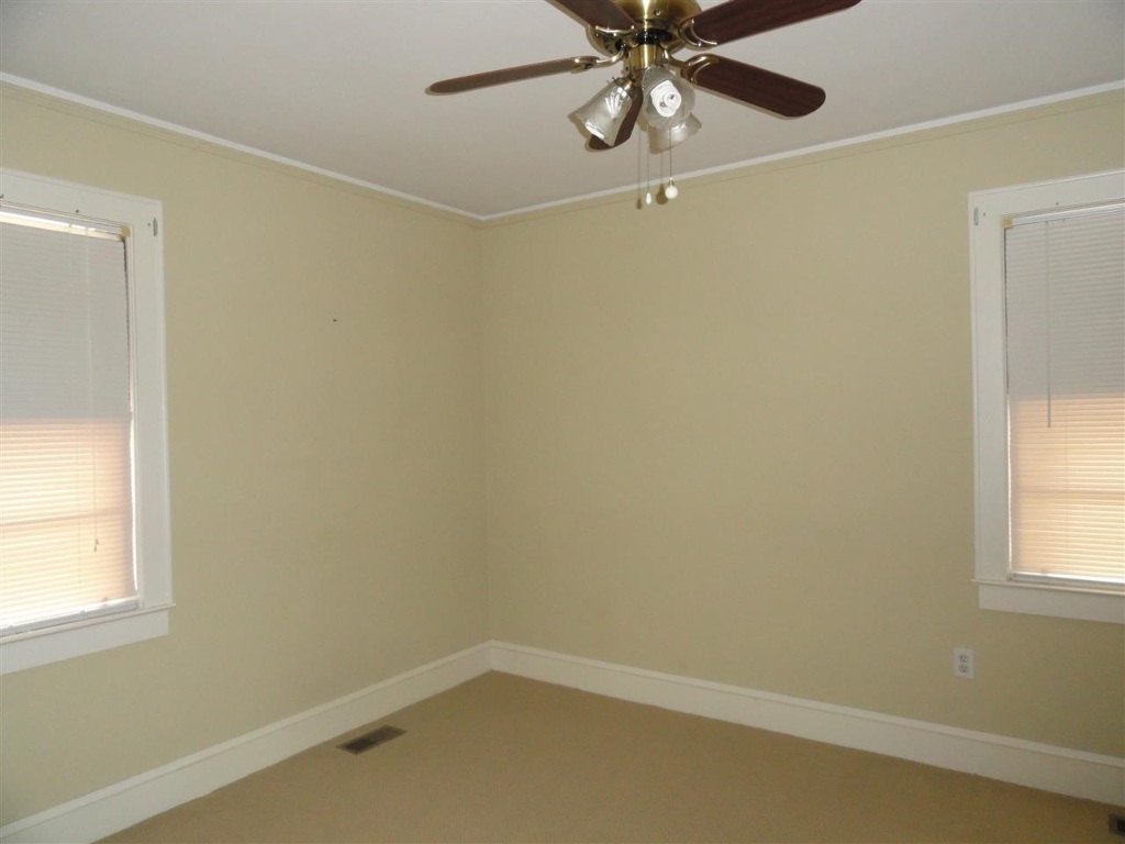 2401 Lane Avenue Anderson, SC 29621 - Photo 4 of 8