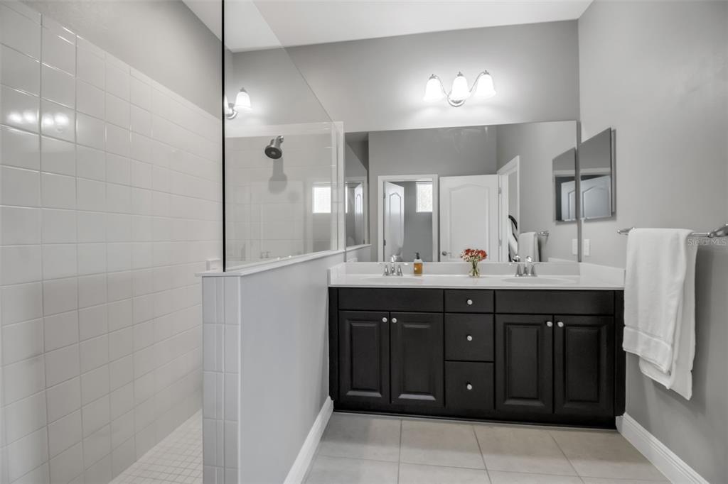 7798 Ridgelake Circle Bradenton, FL 34203 - Photo 22 of 48