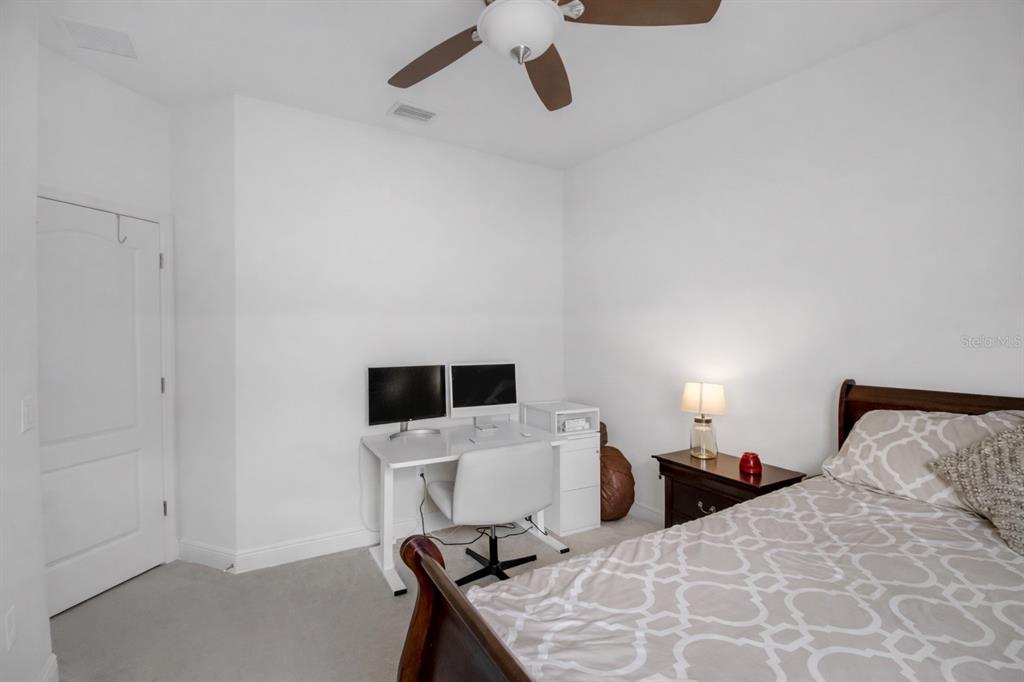 7798 Ridgelake Circle Bradenton, FL 34203 - Photo 30 of 48