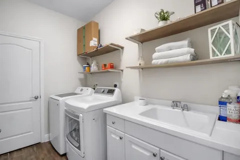 $475,000 | 7798 Ridgelake Circle, Bradenton, FL 34203