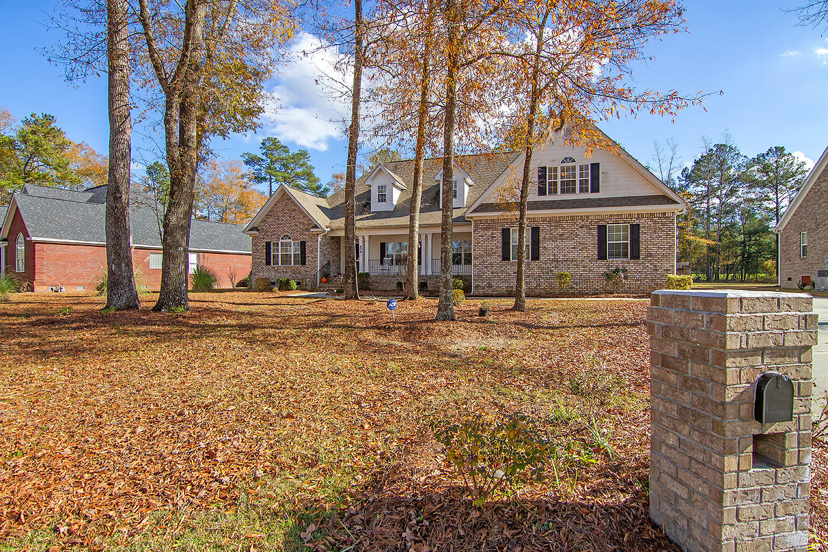 908 Veranda Way Florence, SC 29501 - Photo 2 of 49 CREM_908-Veranda-Way_046