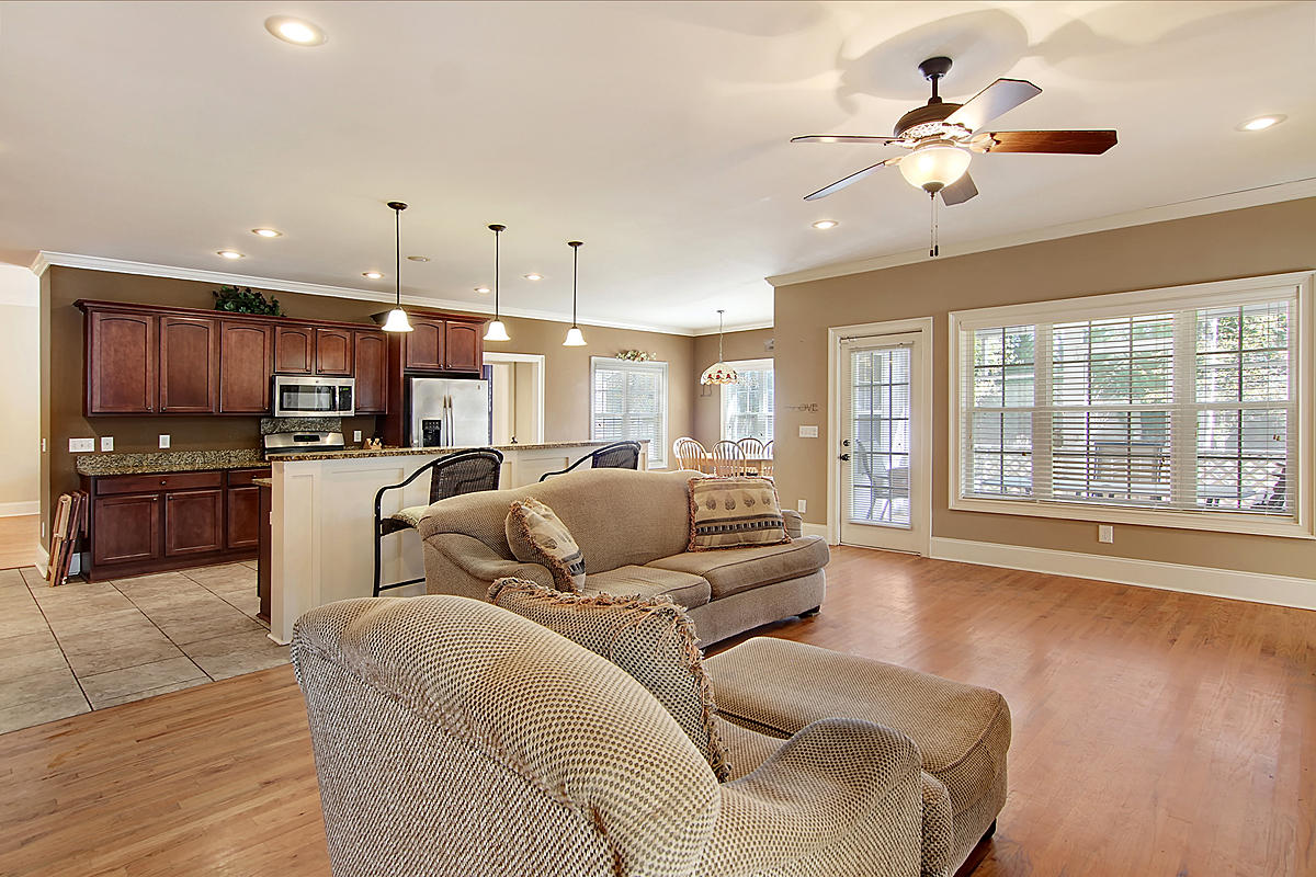 908 Veranda Way Florence, SC 29501 - Photo 13 of 49 CREM_908-Veranda-Way_023