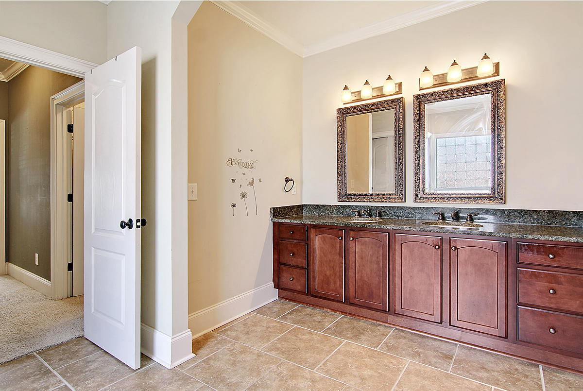 908 Veranda Way Florence, SC 29501 - Photo 27 of 49 CREM_908-Veranda-Way_009