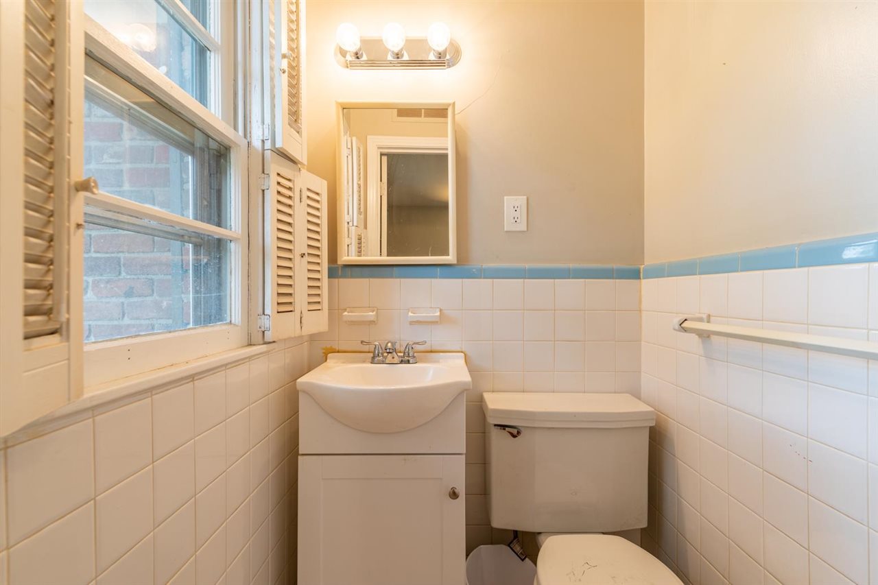 1555 Hayne Road Memphis, TN 38119 - Photo 18 of 21
