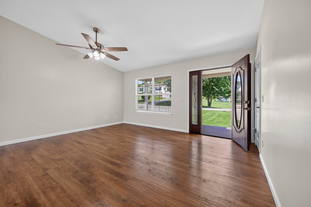 128 Sunset View Road Rural Retreat, VA 24368 - Photo 6 of 83 Gallery Image 6