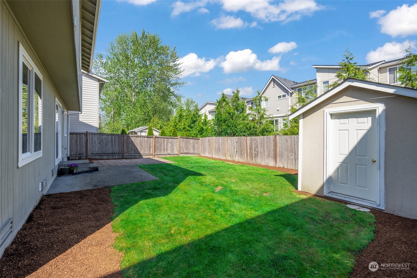 4318 Northeast 2nd Court Renton, WA 98059 - Photo 22 of 29