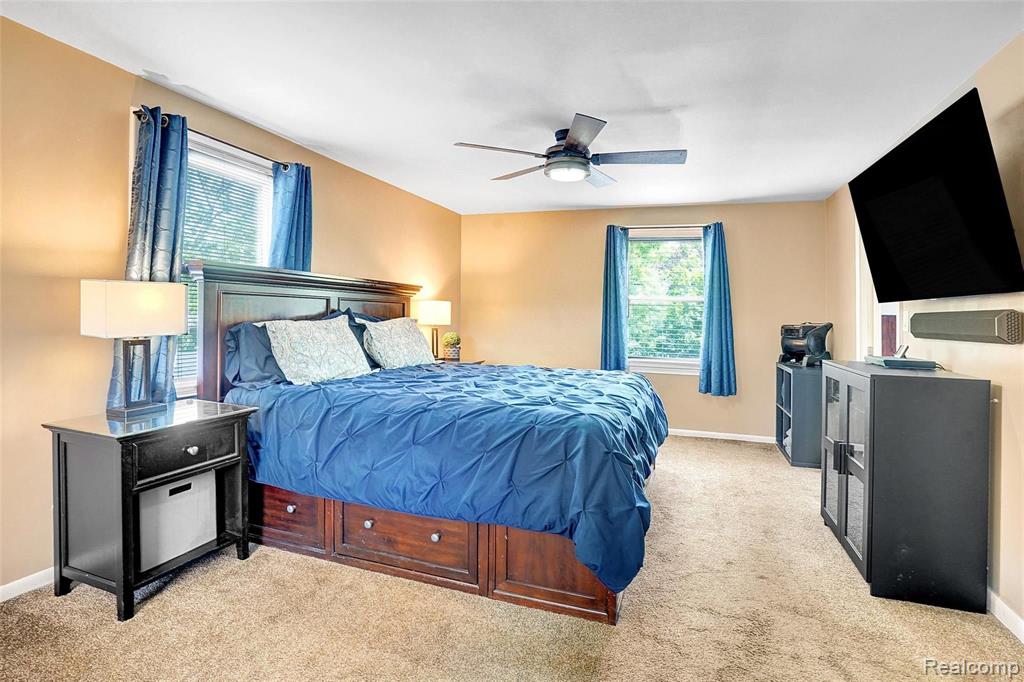 32836 Hearthstone Road Farmington Hills, MI 48334 - Photo 21 of 30